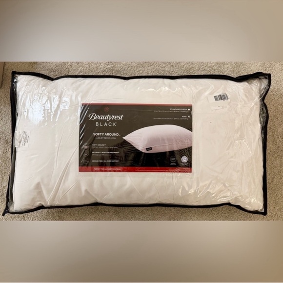 🎉LAST CHANCE🎉BEAUTYREST BLACK Luxurious 20x36 Down And Feather Blend Pillow - Picture 6 of 10